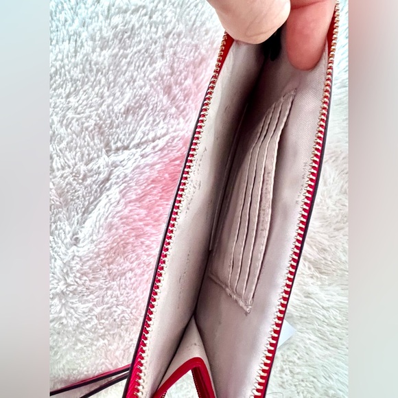 Kate Spade Ruby Red Wristlet - Picture 3 of 4